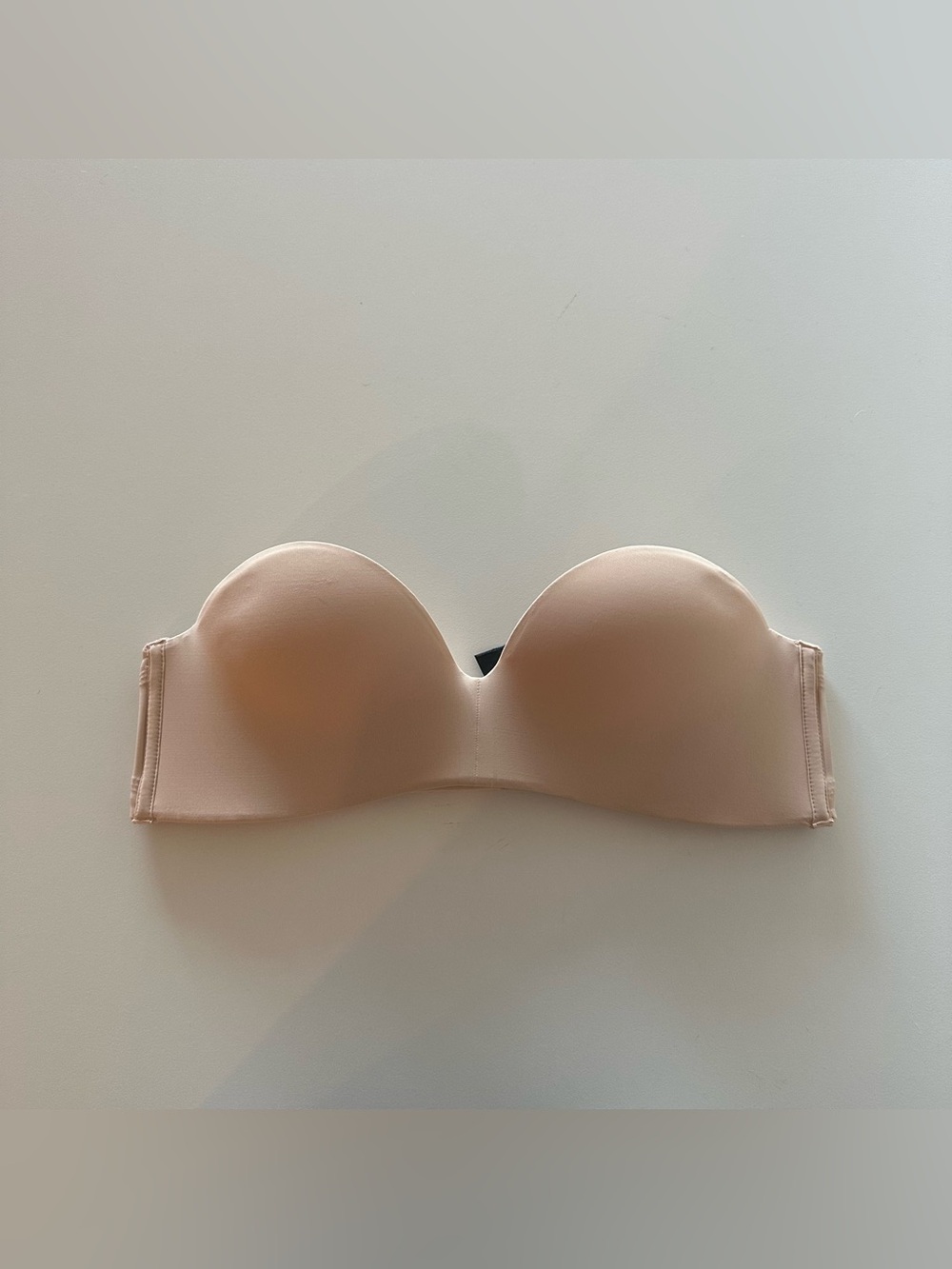 Pepper Boost Lift Up Bra Nude Tan Beige Strapless Convertible 36AA Sand?
I thin